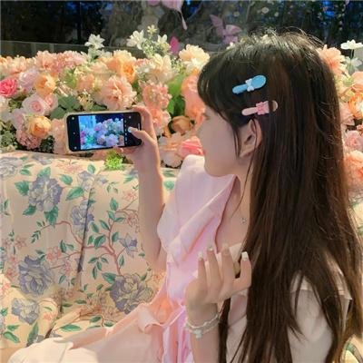 推新人的故事